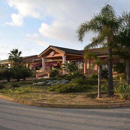 Hotel Villa Peretti Джеля Екстериор снимка