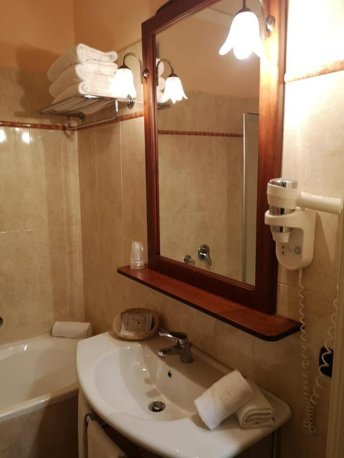 Hotel Villa Peretti Джеля Екстериор снимка