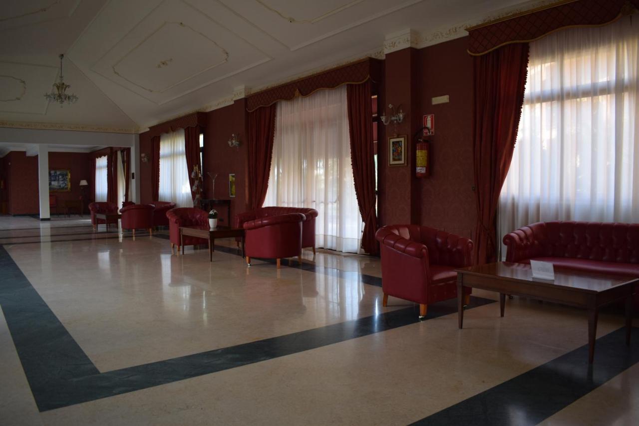 Hotel Villa Peretti Джеля Екстериор снимка