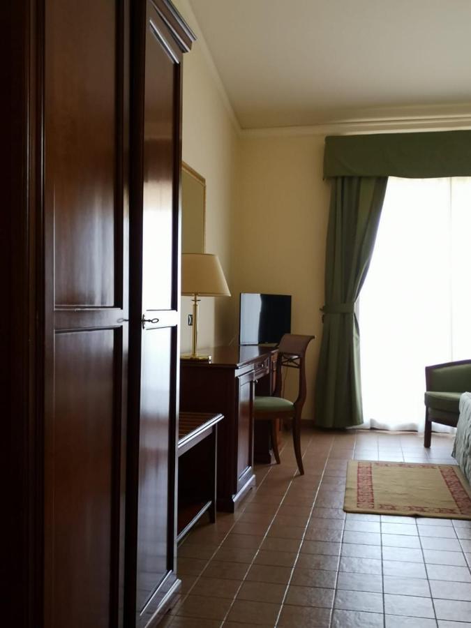Hotel Villa Peretti Джеля Екстериор снимка